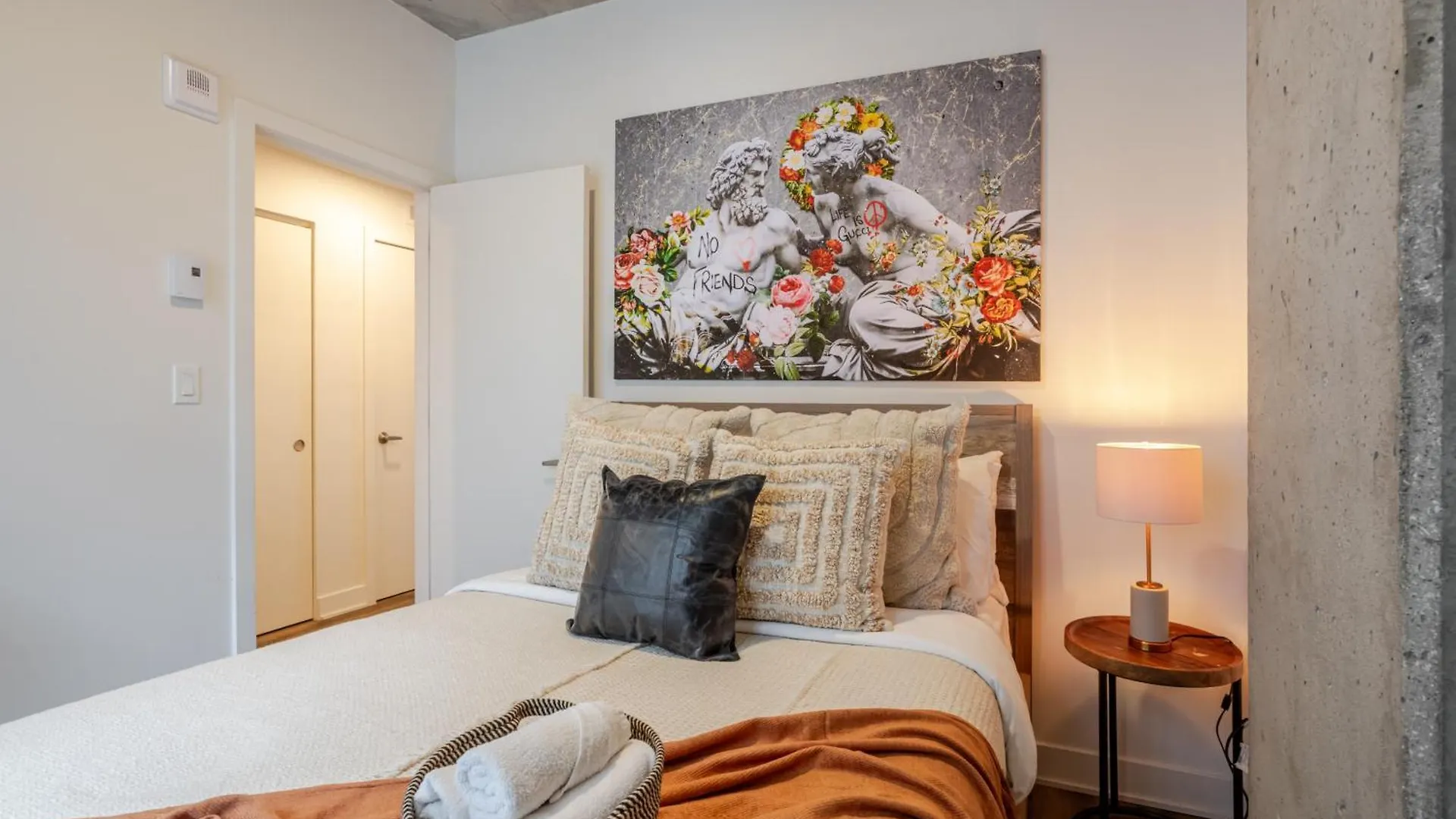 Modern 1Br In Downtown Zw1 Apartment Montreal Canada